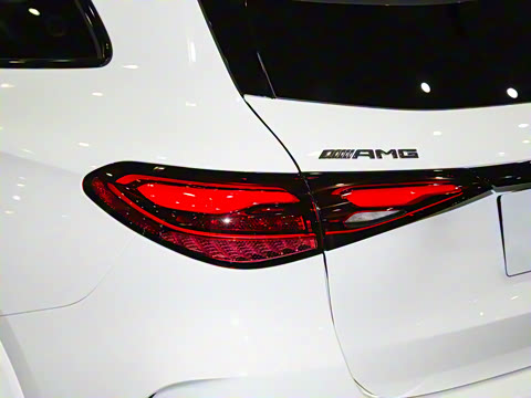 2025 AMG GLC 43 4MATIC