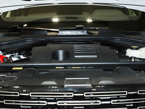 2025�� 3.0 L6 400PS ʢ���ӳ���