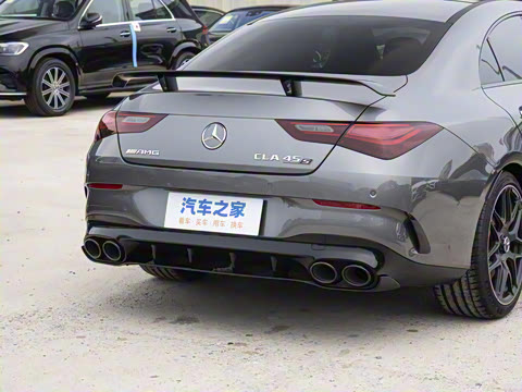 2025�� AMG CLA 45 S 4MATIC+