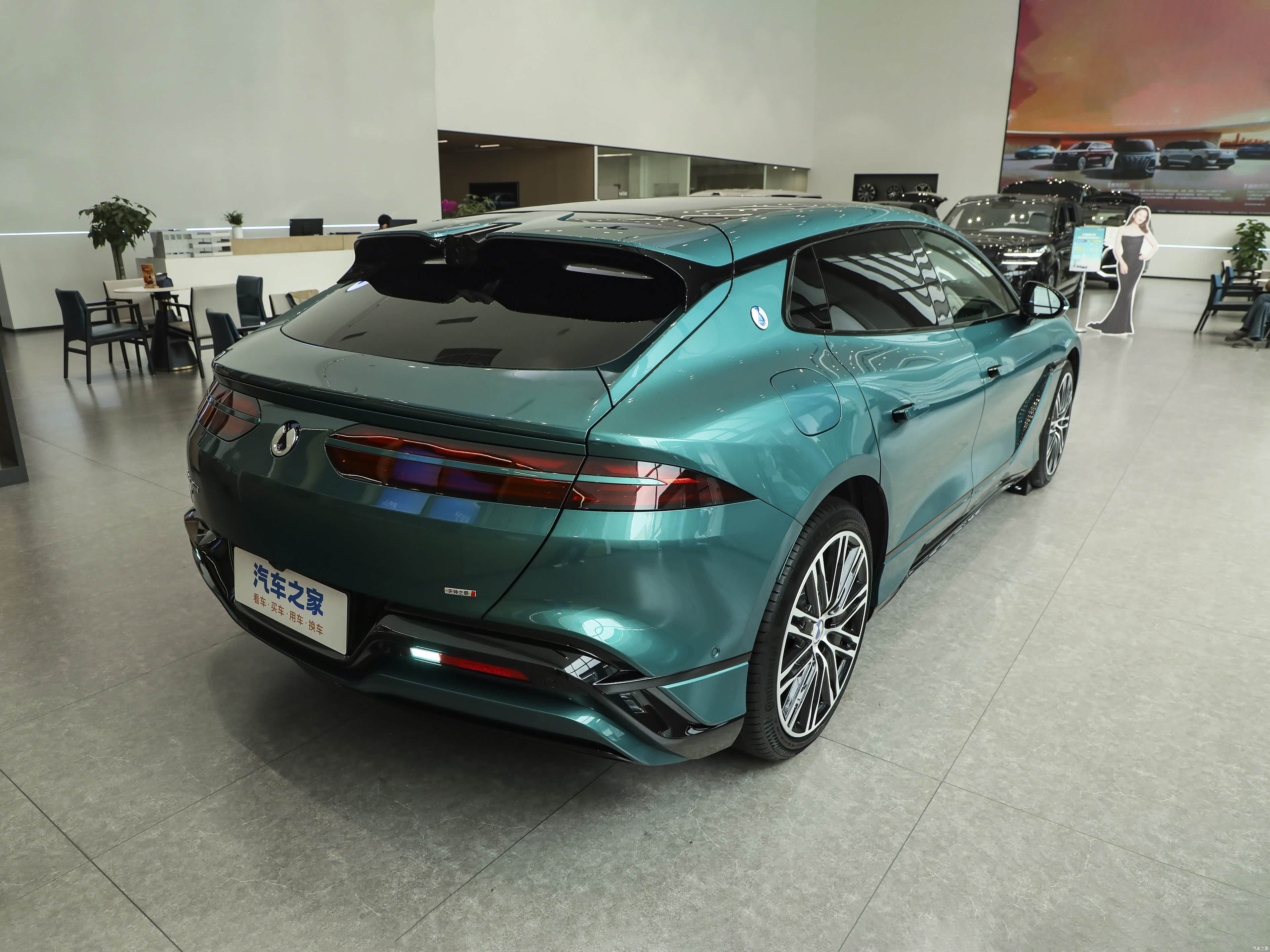 Denza Z9GT, миниатюра 6