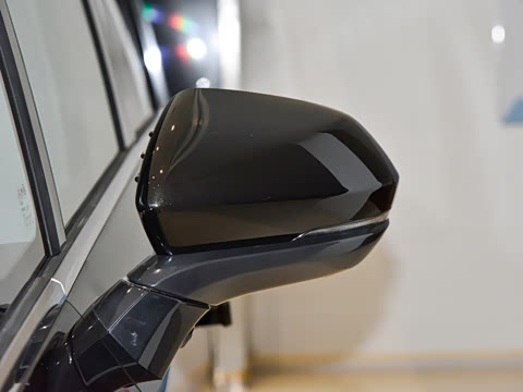 2025�� 2.0T �Զ������� 7��