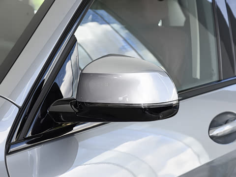 2026�� �Ŀ� xDrive 30Li ������M�˶���ҹ��װ