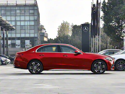 2025�� �Ŀ� C 350 eL