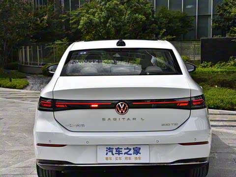 2026�� L 300TSI DSG ������