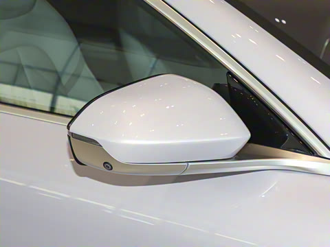 2025�� 100kWh Touring