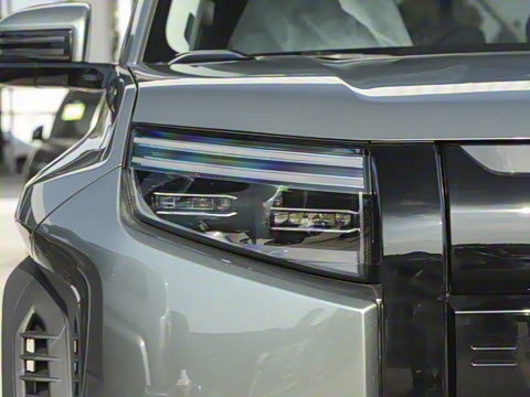 2025�� 501KM ����Ultra��