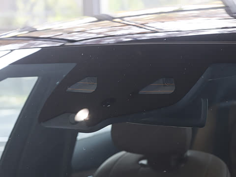 2026�� E 300 ʱ�����˶���