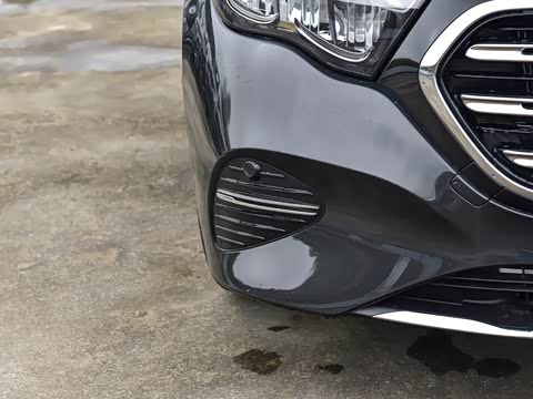 2026�� E 300 L ������