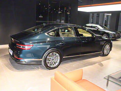 2026�� 2.5T ����������