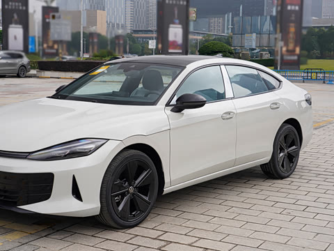 2026�� ���L GTS 380TSI ����