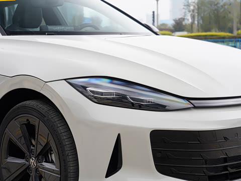 2026�� ���L GTS 380TSI ����