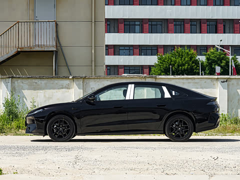 2026�� 560MAX
