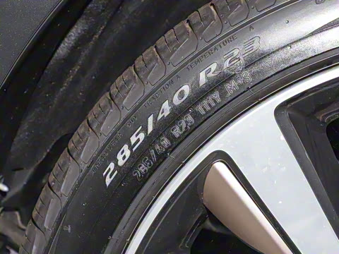 2024�� 3.0 L6 400PS SV���ٴ����ӳ��� 4��