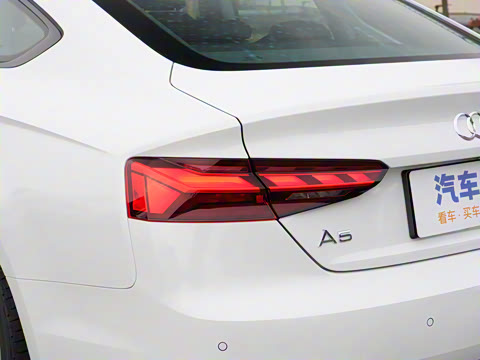 2025�� Sportback ��ذ� 40 TFSI ʱ�ж�����