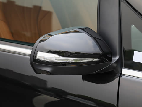 2026�� 2.0T ����M900