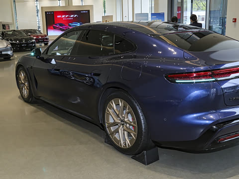 2026�� Ultra