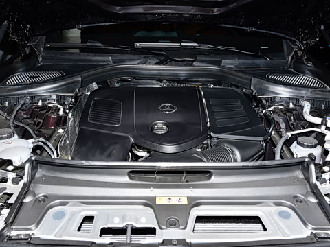 2026�� GLC 300 L 4MATIC ������ 7��