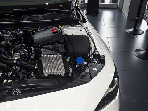 2025�� �Ŀ� CLA 200