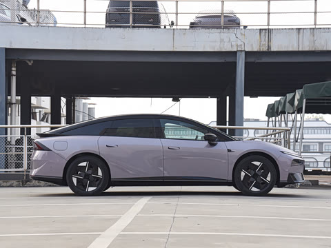 2026�� ���� 615 Max �콢��