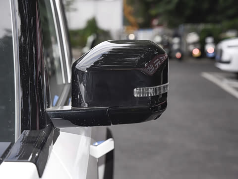 2025�� 215Զ�а�