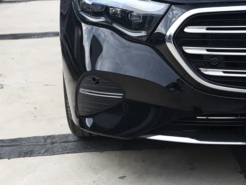 2026�� E 300 L �����