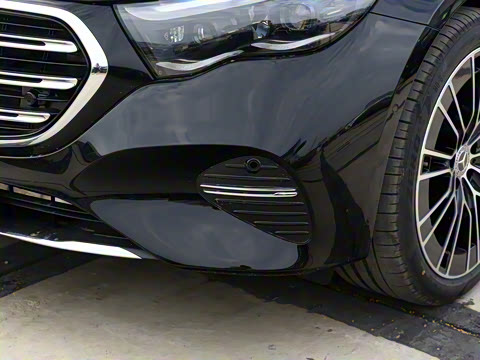 2026�� E 300 L �����