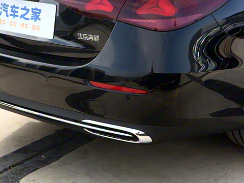 2026�� E 300 L �����