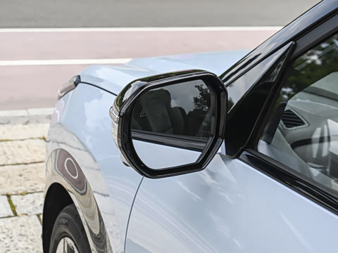 2027�� 1.5T �����