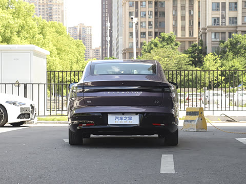 2025�� 550������