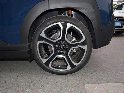 2025�� SE ������