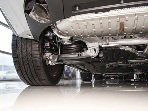 2025�� 3.0 L6 400PS �䷶�ӳ���