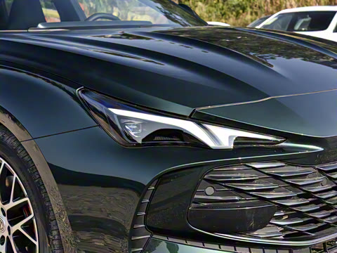 2026�� 2.0T 405 AT������