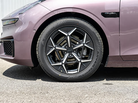 2026�� 701 ������ Ultra