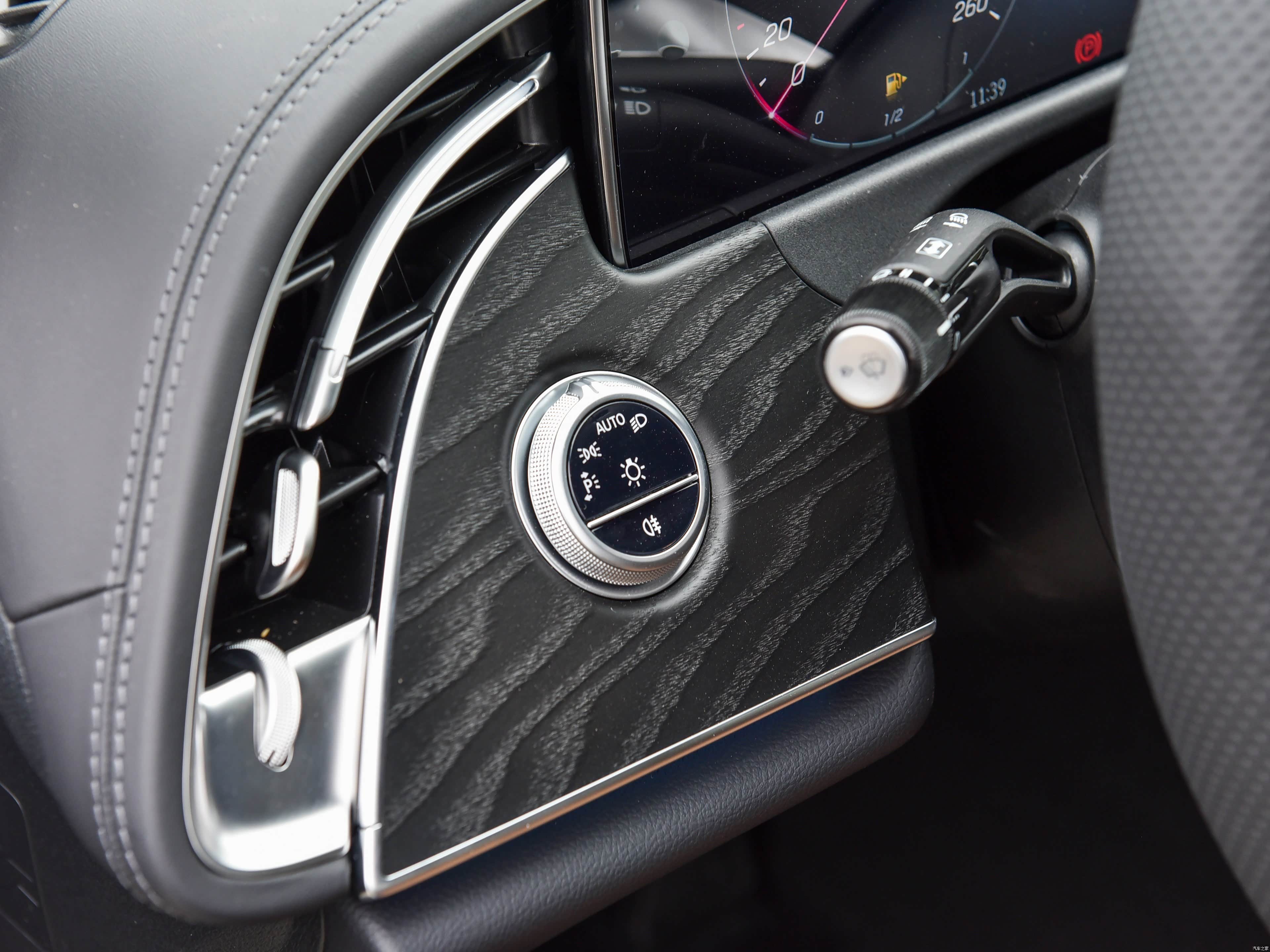 Mercedes-Benz E, миниатюра 17