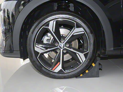 2026�� 300Ultra ��ΪǬ��ADS SE��