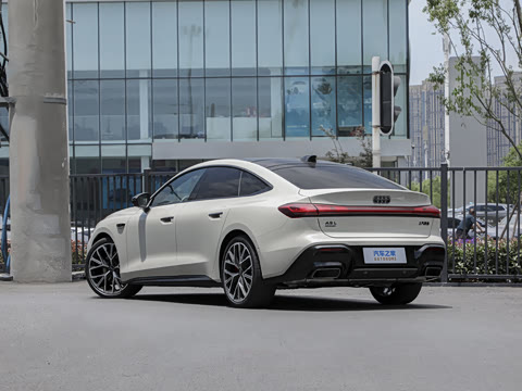 2026�� TFSI quattro 200kW �콢������