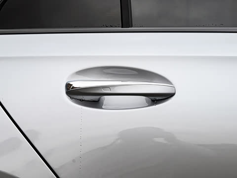 2026�� AMG A 35 4MATIC