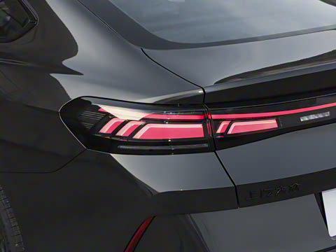 2026�� ���L GTS 380TSI �趯��