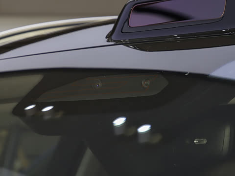 2025�� ���� Ultra�� 53.4kWh 6���� (896�߼����״
