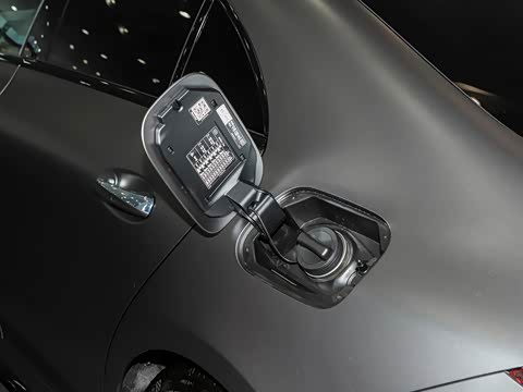 2025�� AMG CLA 45 S 4MATIC+