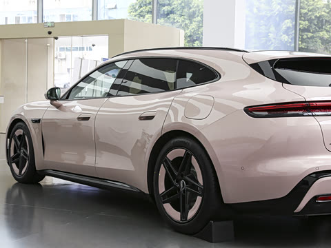 2026�� Ultra