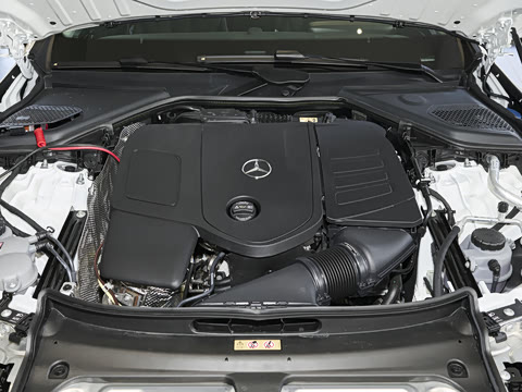 2026�� E 300 �������˶���