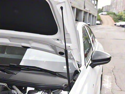 2026�� 2.0T �˶���