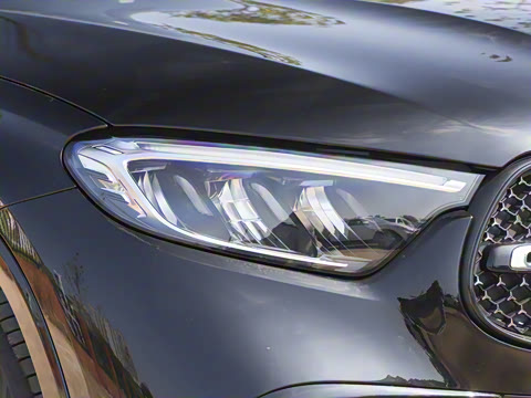 2026�� GLC 260 4MATIC ����SUV