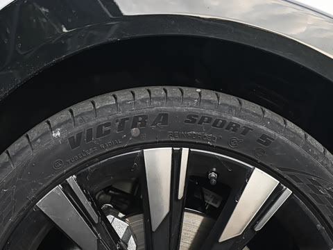 2026�� 610 Max