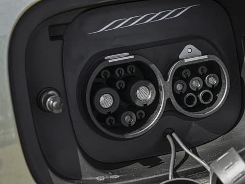 2025�� EV 670KM�����״��콢��