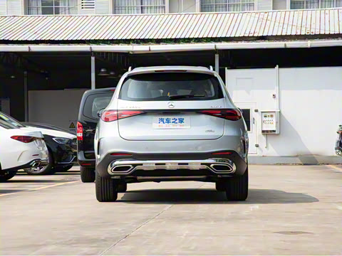 2025�� �Ŀ� GLC 260 L 4MATIC ������