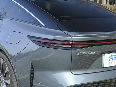 2026�� 710 Ultra�����״��