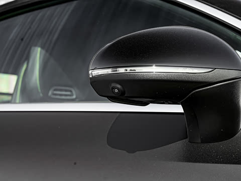 2026�� AMG CLE 53 4MATIC+ ������ܳ�