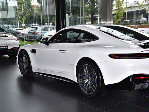 2026�� AMG GT 50 